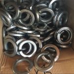 เครื่องซักผ้าฤดูใบไม้ผลิ