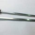 ผู้จัดจำหน่ายฮาร์ดแวร์กรู 316 สแตนเลสหัวแบนสแควร์คอ din603 m4 สายฟ้าขนส่ง